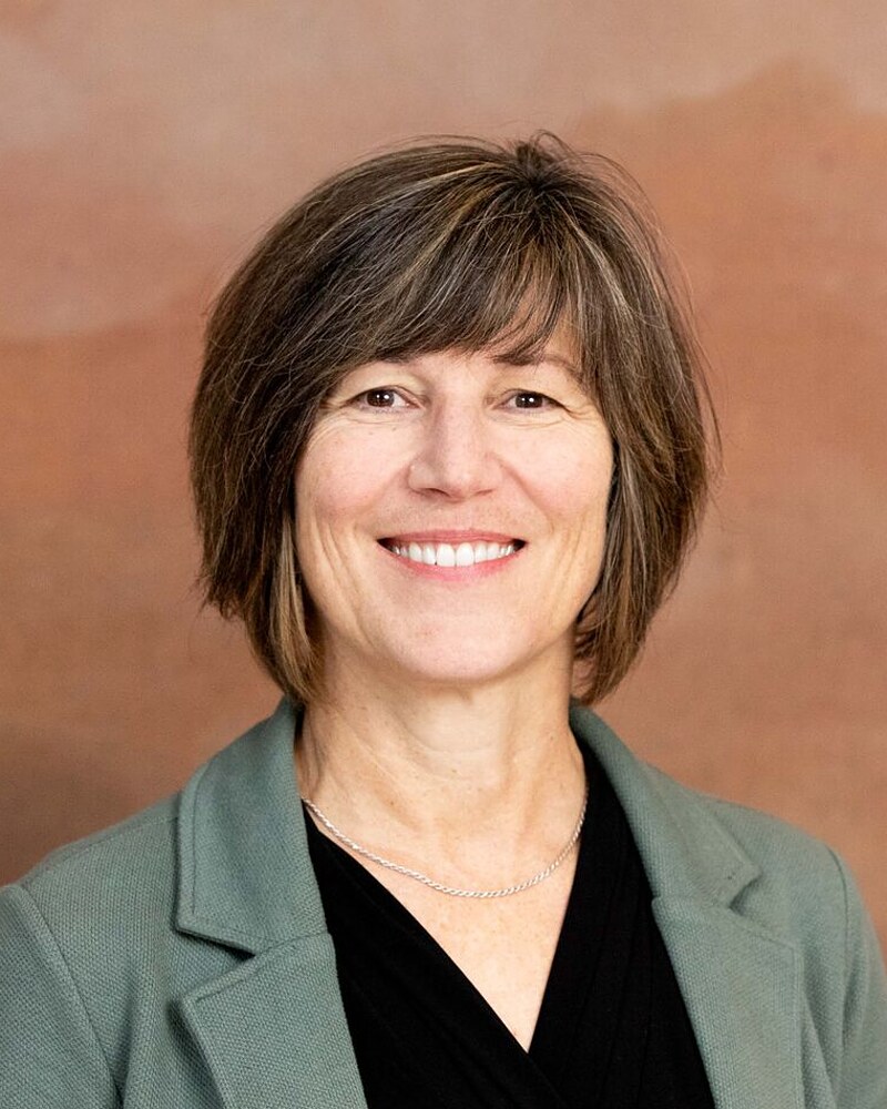 Dr. Beth Lawlor